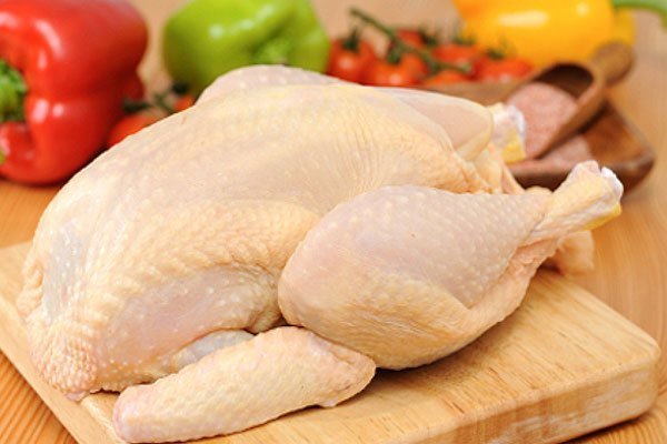 Thịt gà nguyên liệu chính để chế biến món gà nấu măng chua thơm ngon