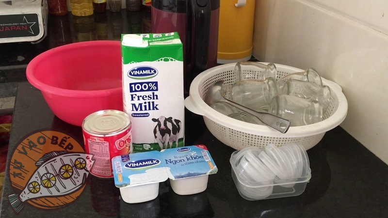 Nguyên liệu và dụng cụ cần để làm sữa chua uống
